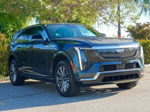 New 2026 Cadillac Escalade IQ Luxury 1 AWD/4WD image 5