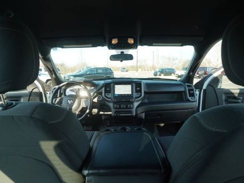 Used 2024 RAM 2500 Tradesman w/ Chrome Appearance Group image 23