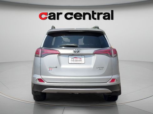 Used 2018 Toyota RAV4 Limited w/ Advanced Technology Package AWD/4WD image 4