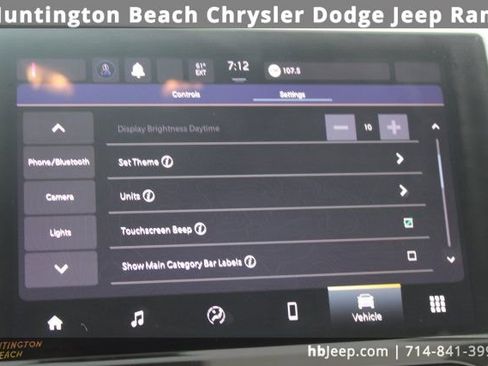 Used 2023 Jeep Compass Latitude image 25