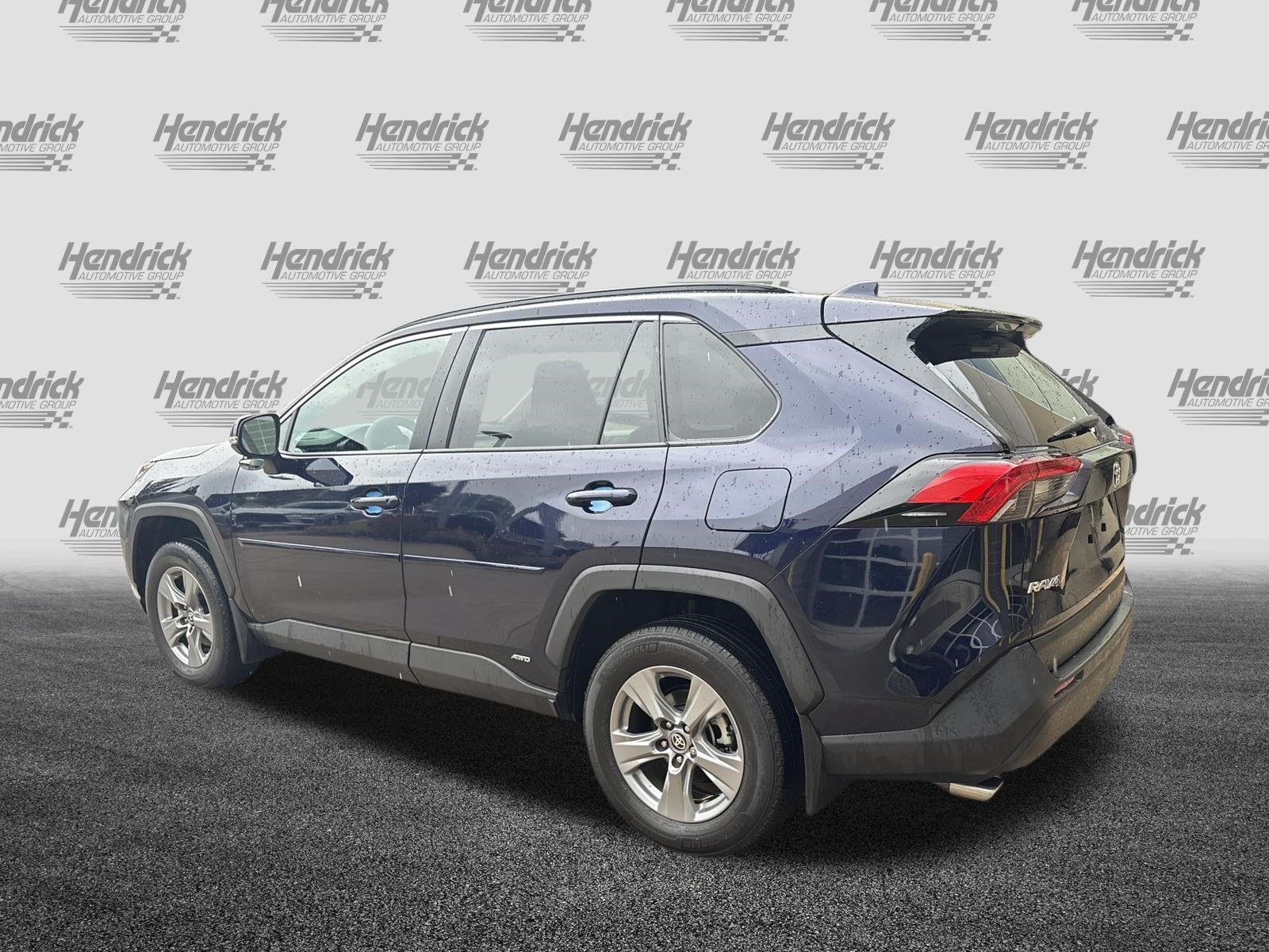 Used 2025 Toyota RAV4 XLE w/ Convenience Package AWD/4WD image 8