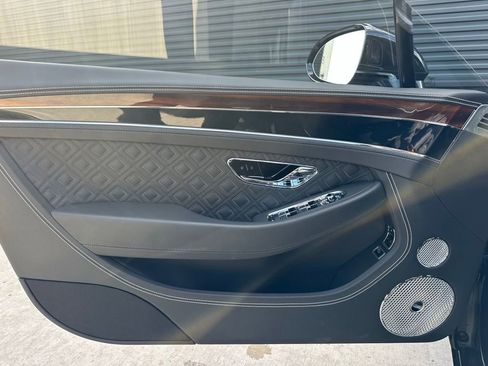 Used 2020 Bentley Continental GT AWD/4WD image 16