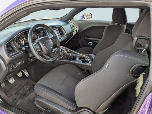 Used 2016 Dodge Challenger R/T image 23