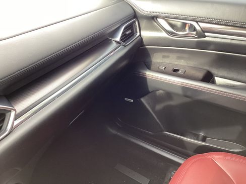 Used 2024 MAZDA CX-5 Carbon Edition image 32