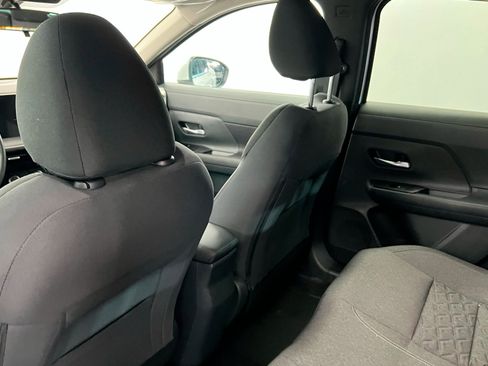 New 2025 Nissan Kicks SV w/ SV Premium Package image 19