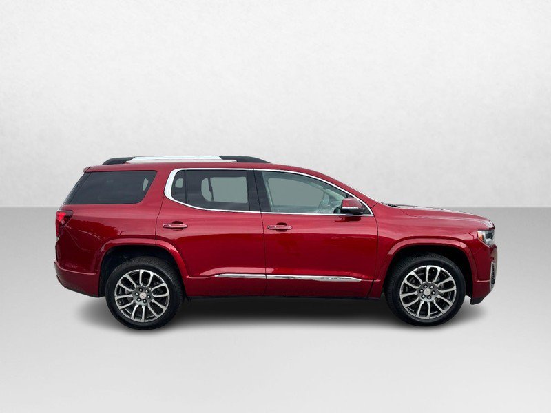 Used 2021 GMC Acadia Denali w/ Denali Technology Package FWD image 4