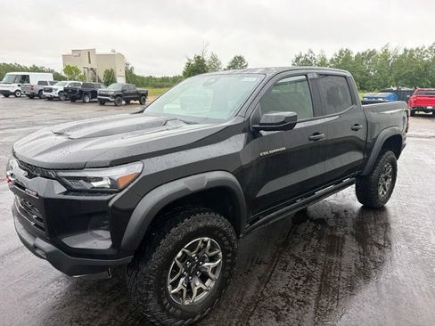 New 2026 Chevrolet Colorado ZR2 w/ Technology Package AWD/4WD image 3