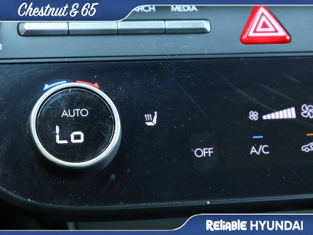 Certified 2025 Hyundai Sonata SEL FWD image 37