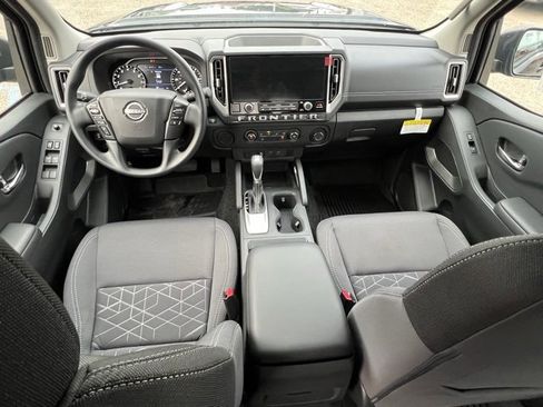 New 2026 Nissan Frontier SV w/ Tow Package image 2