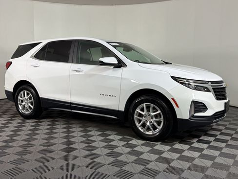 Used 2024 Chevrolet Equinox LT AWD/4WD image 6