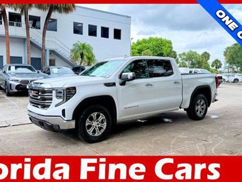 Used 2024 GMC Sierra 1500 SLT AWD/4WD image 1