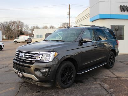Used 2020 Ford Expedition XLT w/ Equipment Group 202A