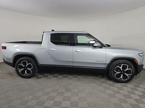 Used 2024 Rivian R1T Adventure AWD/4WD image 6