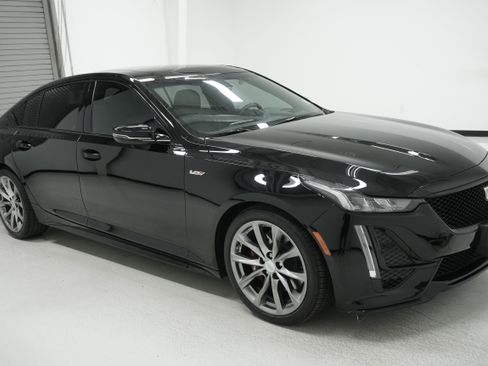 Used 2020 Cadillac CT5 V w/ Driver Awareness Plus Package image 3