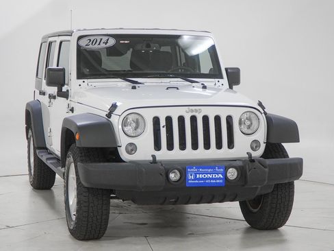 Used 2014 Jeep Wrangler Unlimited Sport w/ Quick Order Package 24S AWD/4WD image 15