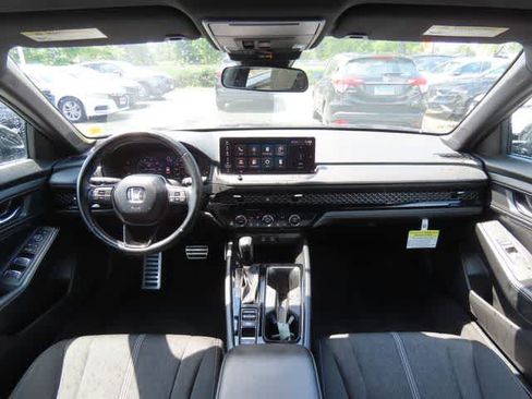Certified 2023 Honda Accord Sport image 17