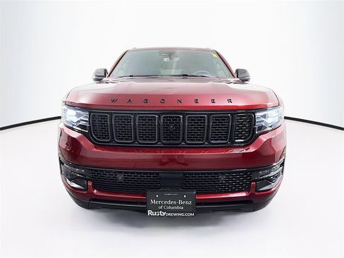 Used 2023 Jeep Wagoneer Series II w/ Convenience Group I image 2