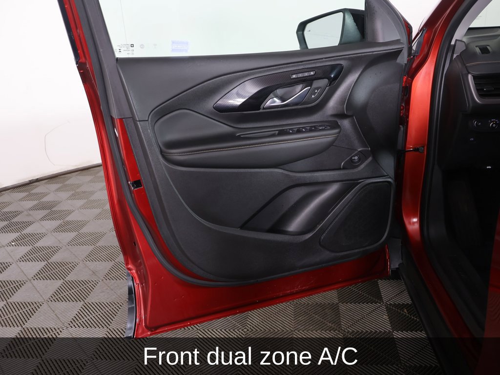 Used 2024 GMC Terrain AT4 w/ LPO, Floor Liner Package AWD/4WD image 23