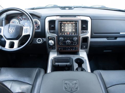 Used 2018 RAM 1500 Laramie w/ Convenience Group AWD/4WD image 22