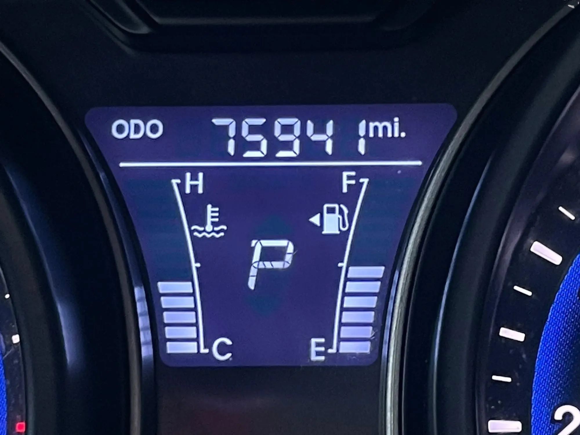 Used 2015 Hyundai Veloster Turbo FWD image 16