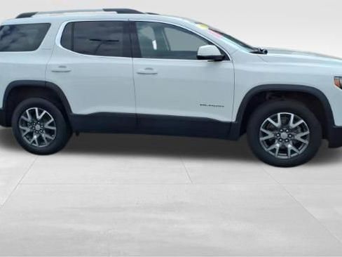 Used 2023 GMC Acadia SLE w/ Driver Convenience Package AWD/4WD image 5