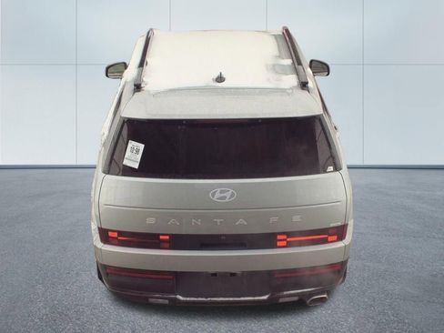 Used 2025 Hyundai Santa Fe SEL image 17