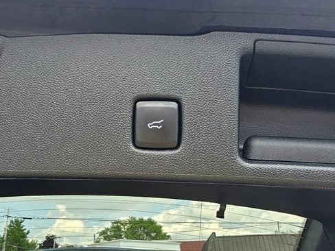 Used 2024 Ford Escape Active AWD/4WD image 12
