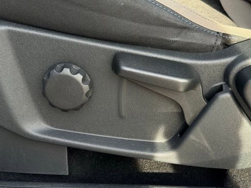 Used 2022 Ford Bronco Wildtrak image 18