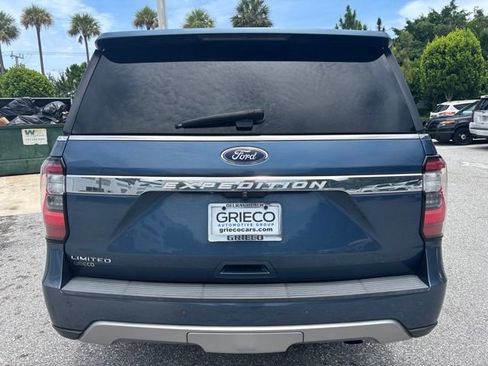 Used 2018 Ford Expedition Limited RWD image 3