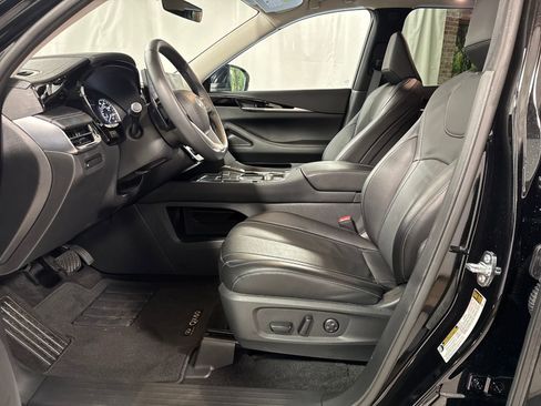Certified 2025 INFINITI QX60 Pure AWD/4WD image 2