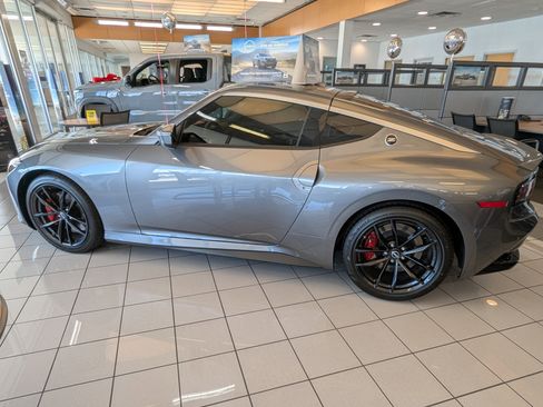 New 2025 Nissan Z Performance w/ Floor Mat Package image 4