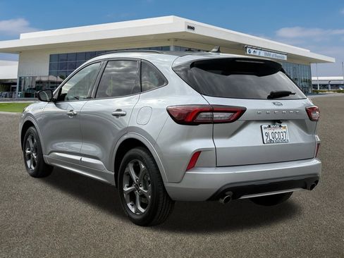 Used 2024 Ford Escape ST-Line image 8