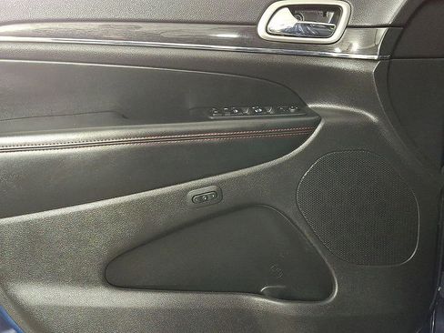 Used 2018 Jeep Grand Cherokee Trailhawk image 14