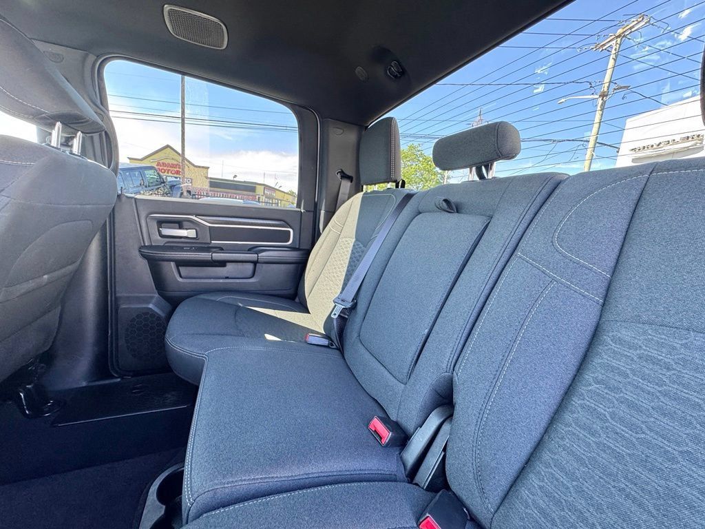 Used 2026 RAM 2500 Big Horn AWD/4WD image 18