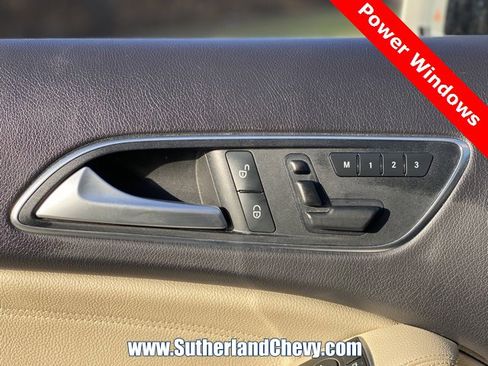 Used 2017 Mercedes-Benz GLA 250 4MATIC image 16