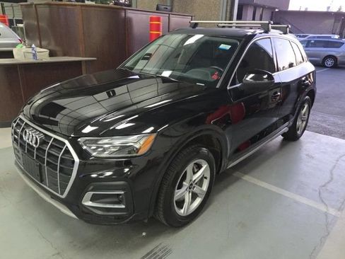 Used 2021 Audi Q5 2.0T Premium w/ Convenience Package AWD/4WD image 1