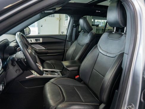 Used 2020 Ford Explorer ST w/ ST Street Pack AWD/4WD image 11