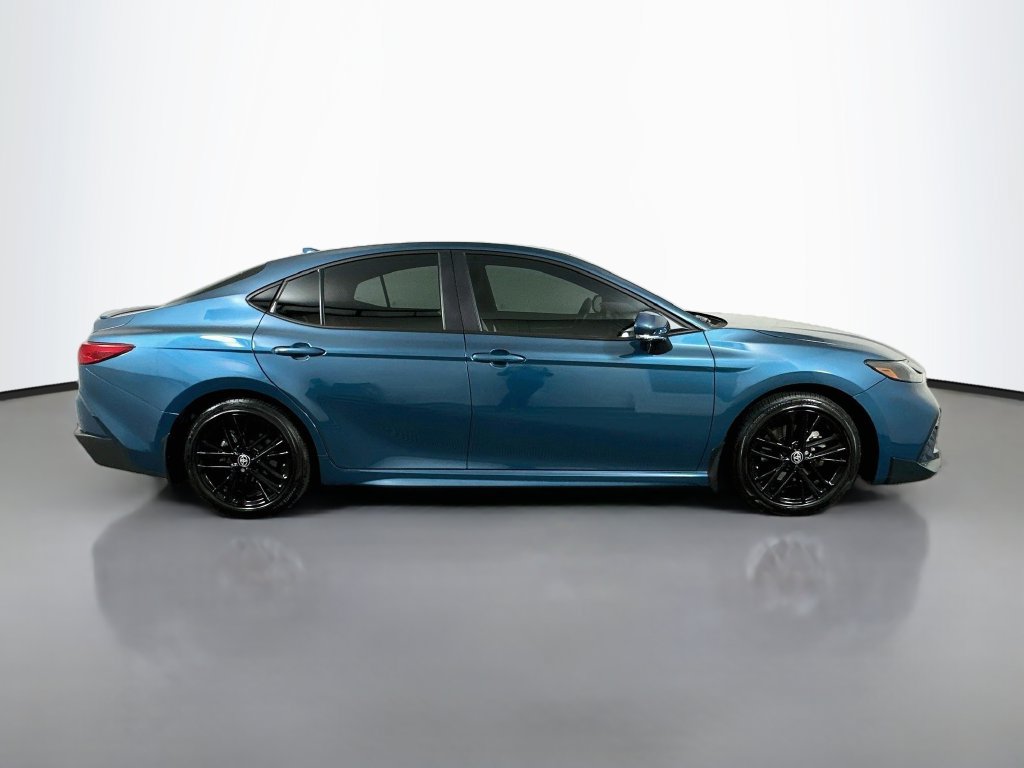 Certified 2026 Toyota Camry SE w/ Convenience Package FWD image 4