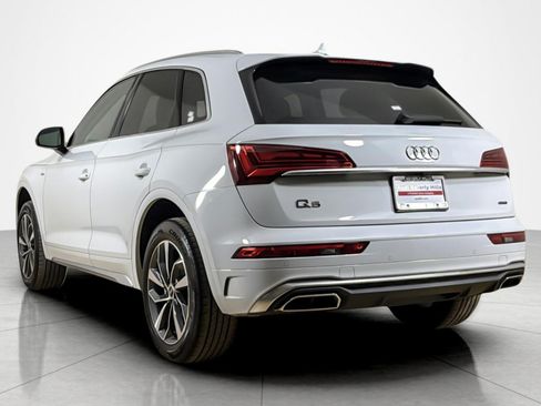Used 2024 Audi Q5 2.0T Premium AWD/4WD image 3