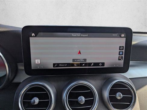 Used 2021 Mercedes-Benz GLC 300 4MATIC image 16
