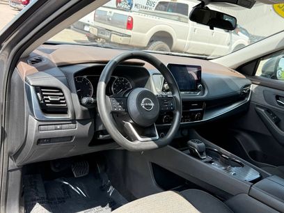 Used 2022 Nissan Rogue SV