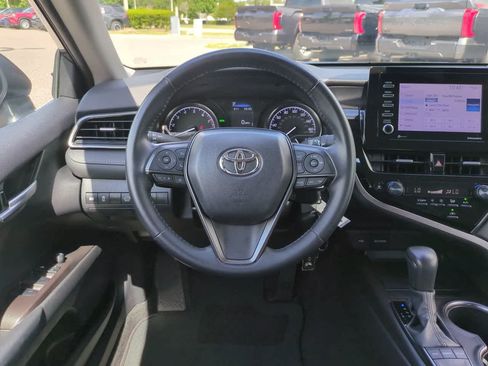 Certified 2024 Toyota Camry SE FWD image 15
