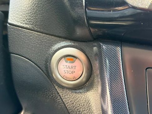 Used 2019 Nissan Sentra SR Turbo FWD image 27