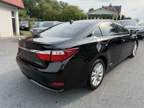 Used 2015 Lexus ES 300h image 7