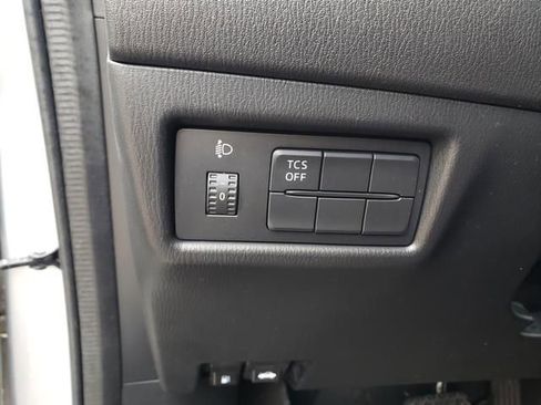 Used 2018 MAZDA CX-5 Sport image 15