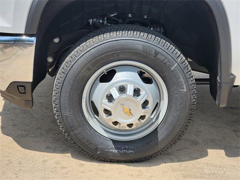 New 2025 Chevrolet Silverado 3500 W/T w/ WT Convenience Package AWD/4WD image 17