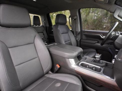 Used 2023 GMC Sierra 1500 SLT w/ SLT Premium Package image 31