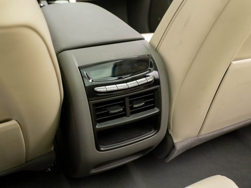 New 2026 Cadillac XT5 Premium Luxury w/ LPO, Floor Liner Package image 18