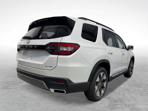 New 2026 Honda Pilot Elite image 5