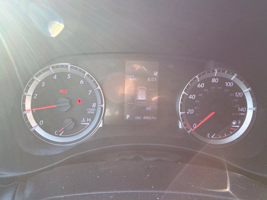 Used 2022 Toyota Highlander LE FWD image 14